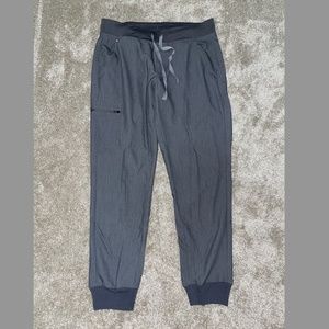 FIGS Zamora Jogger Scrub Pant (Graphite, Size Medium Regular)